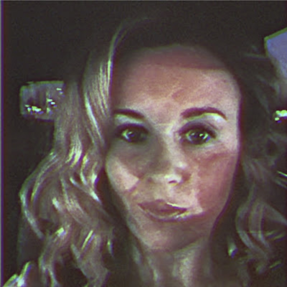 Meet your Posher, Jade